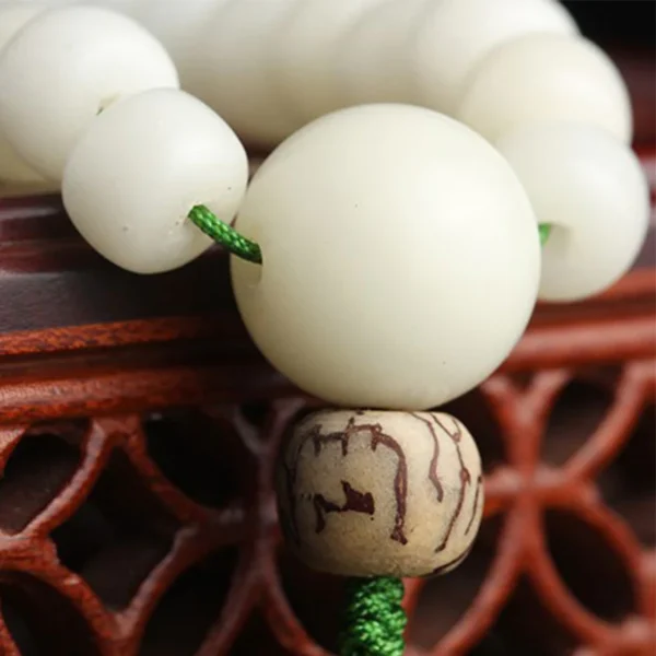 OM MANI PADME HUM CATCHER Lucky and Lustful Reincarnation Yuzuru Bracelet