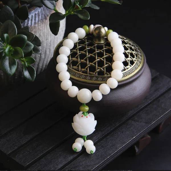 Lotus Natural White Bodhi Seed Luck Bracelet