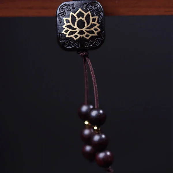 108 Mala Beads Tibetan Small Leaf Red Sandalwood Lotus Balance Bracelet