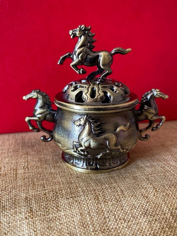 Chinese Retro Style Double-Eared Horse Incense Burner Ornament