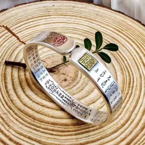 Chinese Taoist Retro-Style "Protective and Wealth-Attracting" Open Bangle