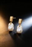 earring