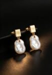 earring